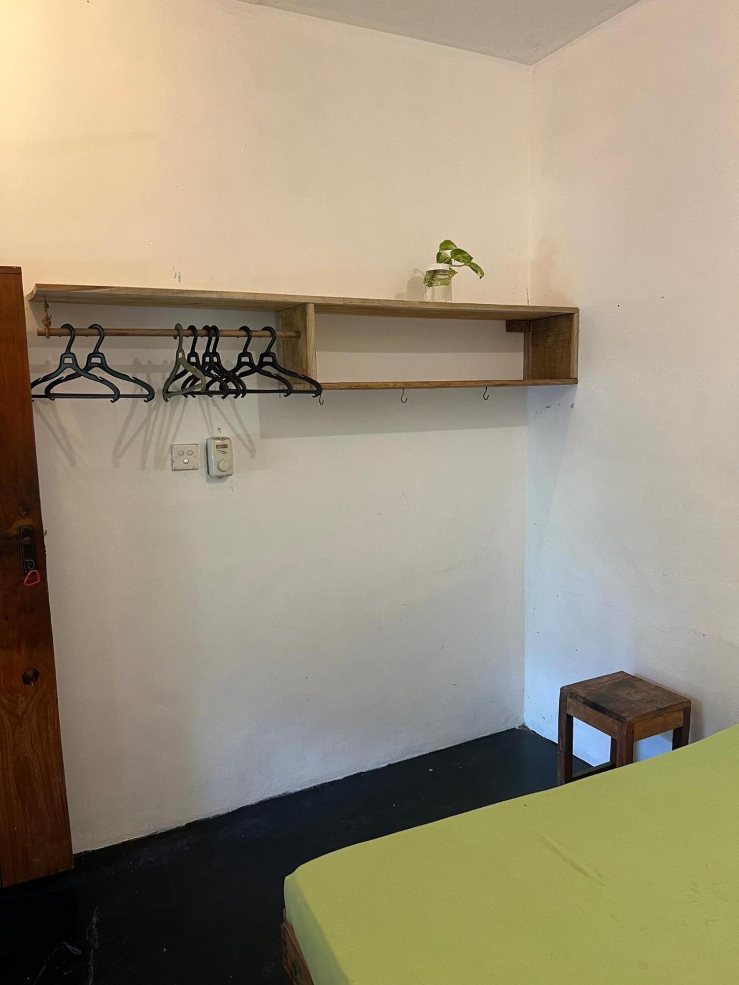 Wave Hunters Hostel Аругам Бей Екстериор снимка